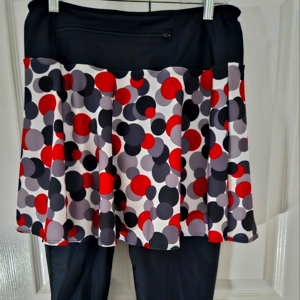 Athletic capri with attached skirt